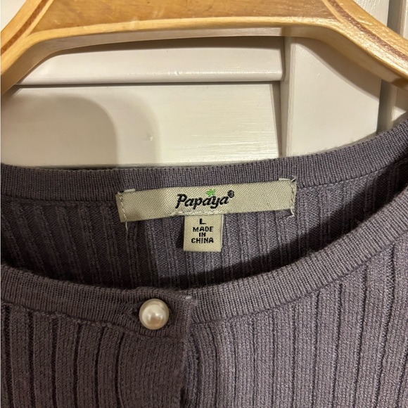 Women’s cropped sweater - Picture 2 of 3